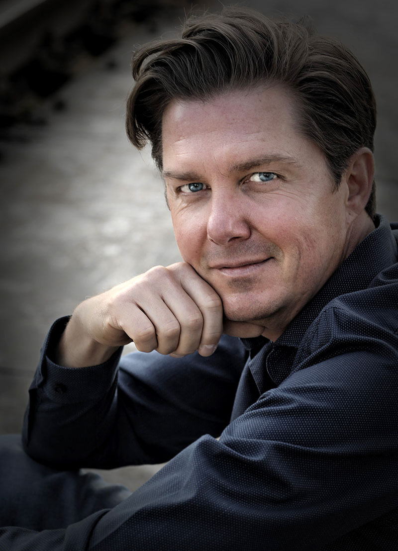 Portrait 10.jpg